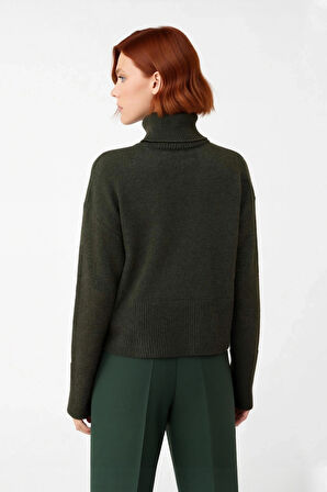 Kadın Crop Boy Oversize Triko Kazak Dik Yaka Standart Kol Düz Desen Yumuşak Dokulu Kış Gardırobu