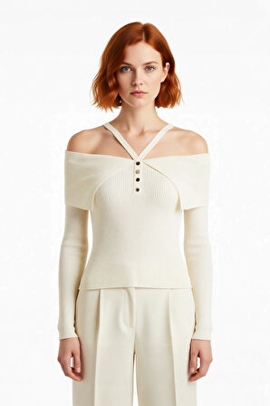 Kadın Zarif Carmen Yaka Askılı Tasarım Fitted Triko Kazak Düz Desenli Uzun Kollu Çok Yönlü Kombin