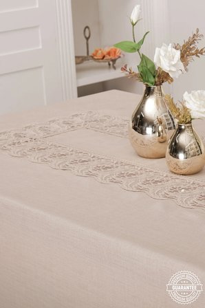 Narin Lüx Dantelli Keten Kumaş Bej Masa Örtüsü 160x230 Cm 1125