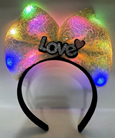 Çocuk   Led Işıklı 3 Farklı Fonksiyonda Yanan Gümüş Love Yazılı Sarı Fiyonk Taç 20X17 cm