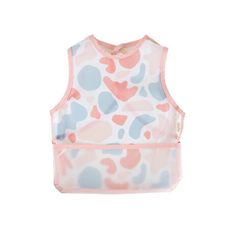 Pembe Giymeli Önlük ile Konforlu, Leke Tutmaz ve Eğitici Beslenme Zamanı