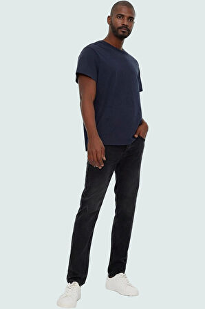 Erkek Boru Paça Denim Pantolon Slim Fit Esnek Pamuk Günlük Şıklık Yaz Aylarının Vazgeçilmezi