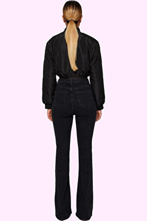 Kadın Düz Desen Flare Jean Yüksek Bel Pamuk Nefes Alan Kumaş Günlük Kullanım Modern Tasarım