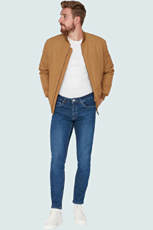 Erkek Modern Slim Fit Denim Kot Pantolon Dar Paça Esnek Kumaş Günlük Stil Kaliteli Malzeme