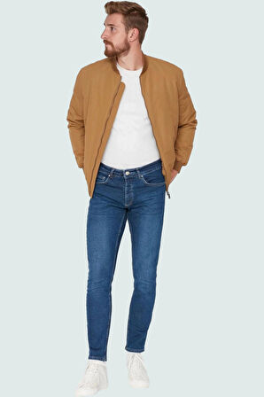 Erkek Modern Slim Fit Denim Kot Pantolon Dar Paça Esnek Kumaş Günlük Stil Kaliteli Malzeme