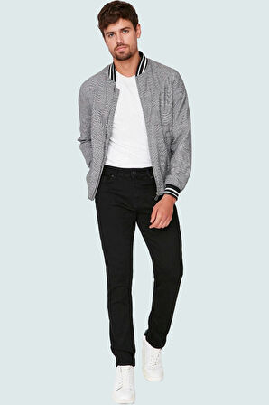 Erkek Denim Pantolon Normal Bel Slim Fit Dar Paça Koleksiyonu Yaz Aylarının Vazgeçilmezi