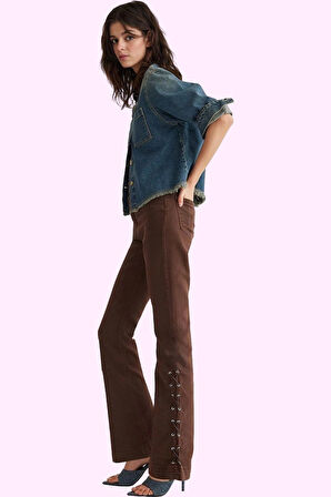 Kadın Pamuk Denim İspanyol Paça Uzun Boy Yüksek Belli Flare Jean Yaz Aylarının Vazgeçilmezi