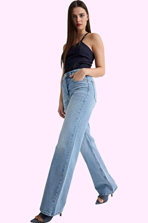 Kadın Denim Pantolon Yüksek Bel Geniş Paça Pamuk Tüm Sezonlar Günlük Kullanım Modern Tasarım
