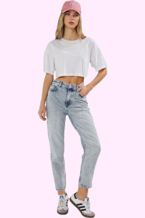 Kadın Denim Mom Jean Pantolon Yüksek Bel Dar Paça Günlük Kullanım Yaz Aylarının Vazgeçilmezi