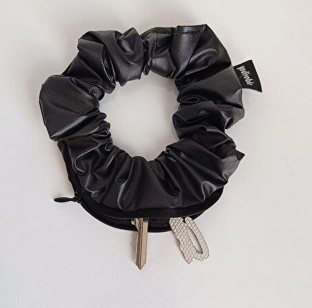 2 ADET FERMUARLI SUNİ DERİ LASTİKLİ TOKA 