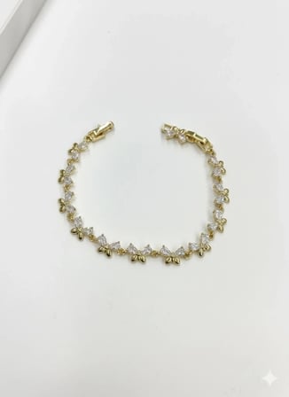 Kelebek Tasarım Taşlı Cm Bileklik - Kbl0386