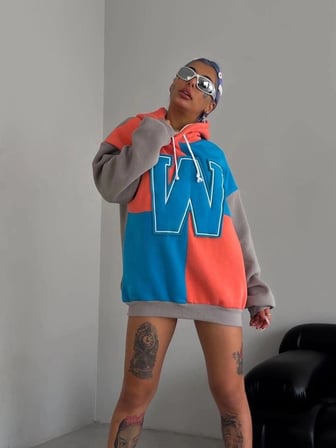 Kadın W Nakış İşlemeli Kapüşonlu 3 iplik pamuklu Parçalı Sweatshirt Hoodie - Mavi