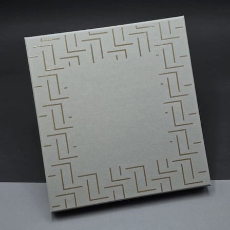 Kutulu Desenli Deri Defter Ve Metal Roller Kalem Set