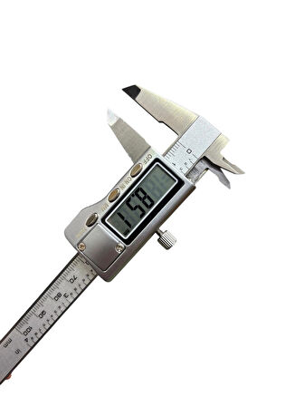 100 MM METAL GÖVDE DİJİTAL KUMPAS