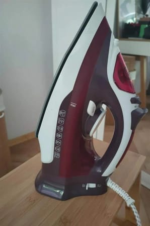 Epilons Buharlı Ütü Seramik Taban Mor Beyaz 2200 W 400 ml