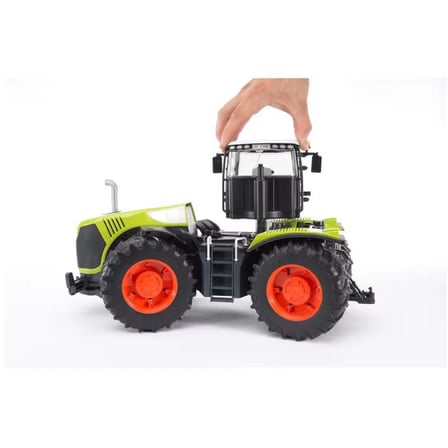 NW NessiWorld Xerion 5000 Traktör Model Arabalar Yeşil