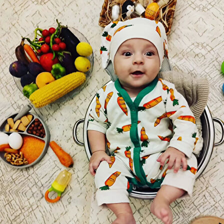 3-6-9-12 Ay Kulaklı Şapkalı Havuç Baskılı Boydan Çıtçıtlı Uzun Kollu Kız Erkek Bebek Tulumu Beyaz