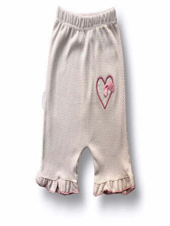 3-6 6-9 9-12 12-18 Ay Çift Kalp Nakışlı Şort Tişört 3lü Kız Bebek Takımı Ekru