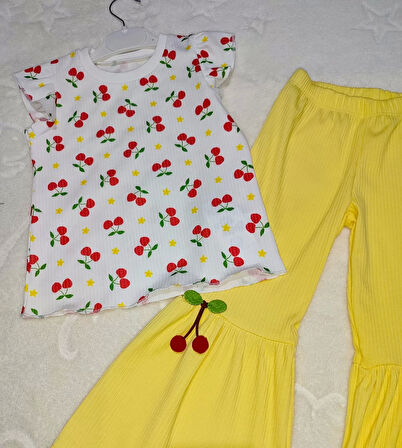 1-2-3-4 Yaş Kiraz Baskılı Tişört İspanyol Paçalı Likralı 2li Kız Çocuk Takımı Sarı