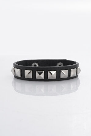 Gothic Button Suni Deri Bileklik