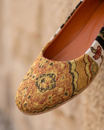 VITTORIA Hakiki Deri Etnik Desenli Kadın Sarı Kilim Desenli Babet