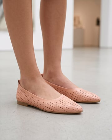 STELLA Pembe Hakiki Deri Lazer Kesim Kadın Babet