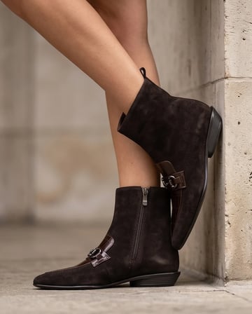 SIENA Kahverengi Hakiki Süet Deri Toka Detaylı Kroko Detaylı Kadın Kısa Topuklu Bot