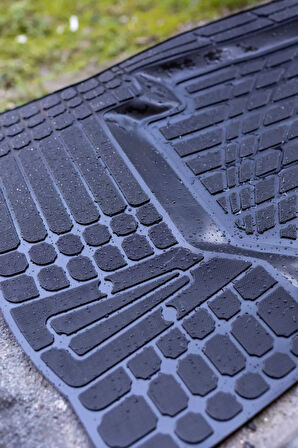 Volkswagen Caddy 2004 Uyumlu 4d Havuzlu Üniversal Yeni Nesil Paspas Siyah Gold Seri