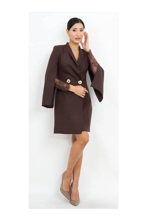 Blazer Tarzı Dantel Detaylı Mini Elbise