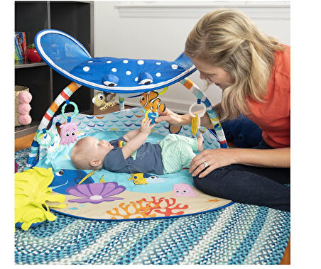Bright Starts Finding Nemo Mr. Ray Ocean Lights & Music Gym