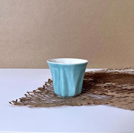 Flora Porselen Kulpsuz Espresso Fincanı