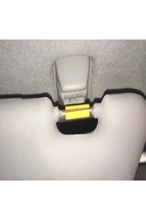 Ford Focus MK1 güneşlik tutucu desteği