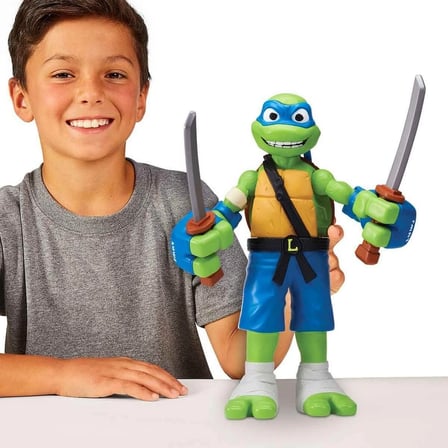 Teenage Mutant Ninja Turtles Roll N Punch Leonardo Figürü  cm
