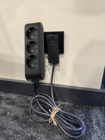 Viko Modern Ultra İnce Fişli 3’lü Grup Priz 3 metre Çoklu Fişli Siyah