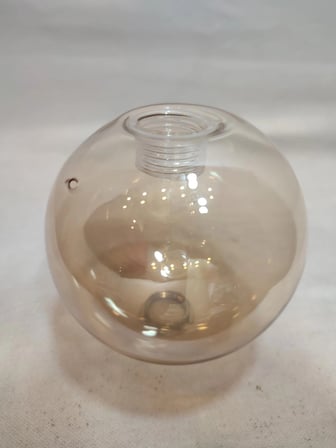 (G.9) AMPULE GÖRE,GLOB AVİZE CAMI.BAL RENKTE (Çapı:10.00 cm) KÜRE.Kendinden dişli