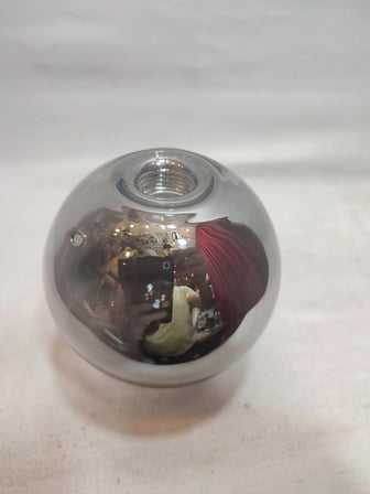 (G.9) AMPULE GÖRE,GLOB AVİZE CAMI.FÜME RENKTE (Çapı:10.00 cm) KÜRE.Kendinden dişli.