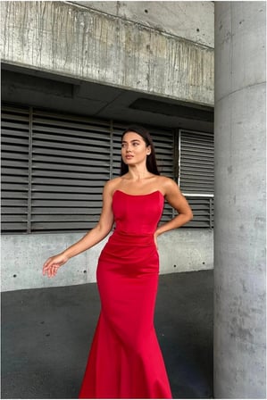 STR STORE Esnek Likralı Kumaş Abiye Straplez Elbise Maxi · Renk: Kırmızı · Beden: L GBZS