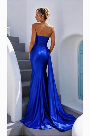 STR STORE Saten Yırtmaçlı Elbise Abiye Straplez Kumaş · Renk: Siyah · Beden: M GBZS