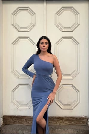 STR STORE Simli Kumaş Drapeli Tek Yaka Asimetrik Elbise Kollu · Renk: Mor · Beden: L GBZS