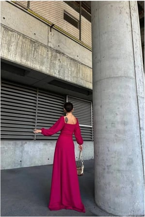 STR STORE Saten Kumaş Abiye Yaka Elbise Maxi Kare · Renk: Siyah · Beden: L GBZS