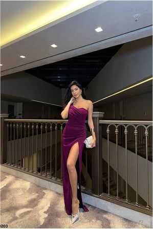 STR STORE Tek Omuz Abiye Elbise Yırtmaçlı · Renk: Kırmızı · Beden: L GBZS