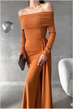 STR STORE Esnek Elbise Kuyruklu Degaje Abiye Yaka Krep Kumaş · Renk: Hardal · Beden: S GBZS