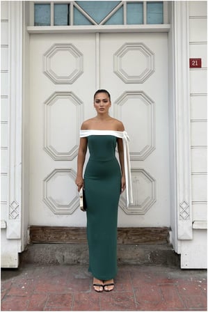 STR STORE Krep Elbise Kuşaklı Straplez Kumaş · Renk: Beyaz · Beden: XS GBZS