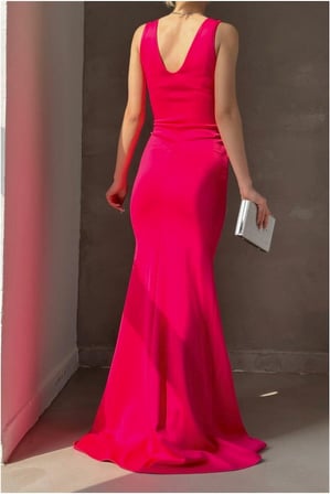STR STORE Krep Elbise Kuyruklu Abiye V Yaka Kumaş · Renk: Saks · Beden: S GBZS