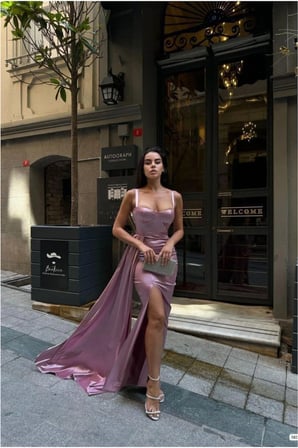 STR STORE Saten Kumaş Abiye Yaka Kalp Elbise Yırtmaçlı Maxi · Renk: Mor · Beden: M GBZS
