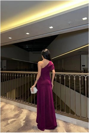 STR STORE Tek Omuz Abiye Elbise Yırtmaçlı · Renk: Mor · Beden: M GBZS
