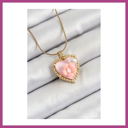 STR STORE 316L Çelik Zincir Pembe Sanatsal Portre İnci Detaylı Papatya Figürlü Kalp Model Gold Renk Kadın Kolye GBZS