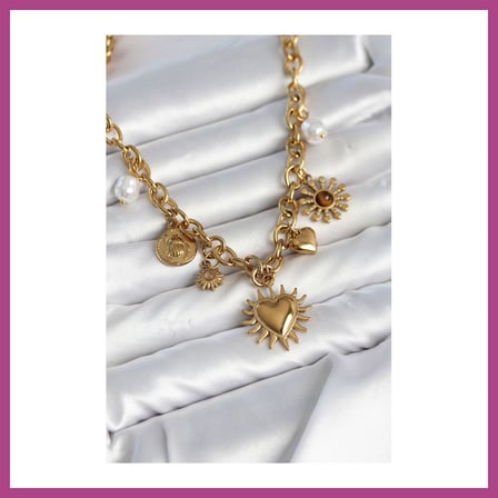 STR STORE 316L Çelik Gold Renk Charmlı Model Kadın Kolye GBZS
