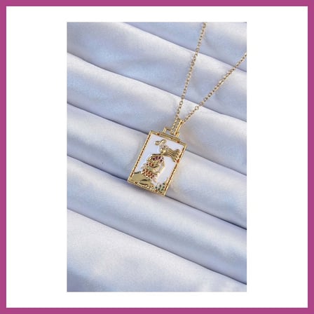 STR STORE 316L Çelik Zincir Gold Renk Beyaz Mineli Tarot Kolye GBZS