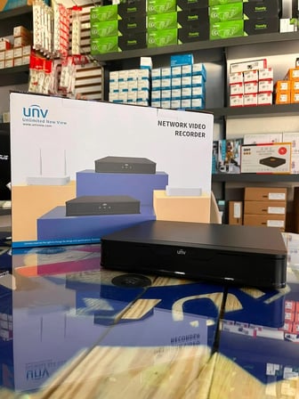 Unv NVR301-16S3 4K 16 Kanal NVR Kayıt Cihazı